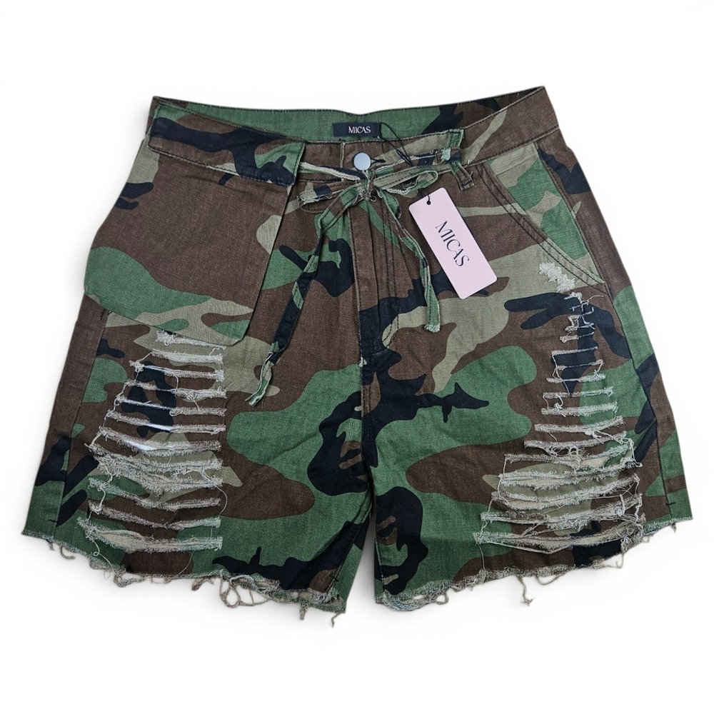 MICAS Camo Distressed Shorts Medium Utility Pouch Tie Belt Raw Hem 5" Inseam New - Picture 2 of 9